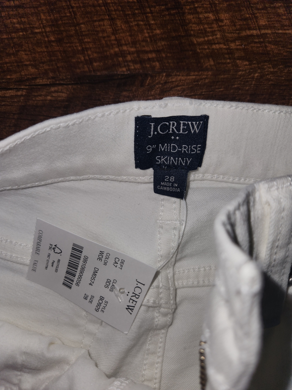 J.Crew 9" Mid-Rise Skinny Jeans in White